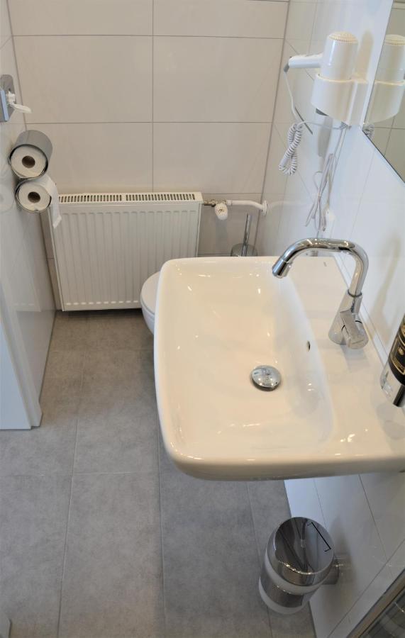 Deluxe Double or Twin Room City View